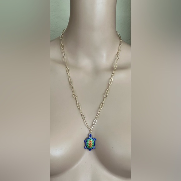 26 inch paper clip necklace with turtle pendant - Picture 1 of 5